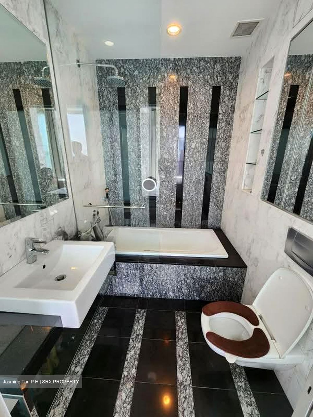 The Metz (D9), Condominium #561577201